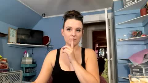 HoneyDrippinBunny online show from June 2026 10:51:01 PM