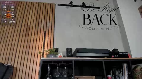 Sofia independent model online show from October 2025 11:20:02 AM