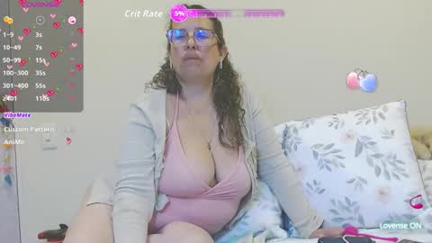 Snapshot of honeyhotpaty chatting on December 2025 08:34:02 AM sofia online show from December 2025 08:34:02 AM