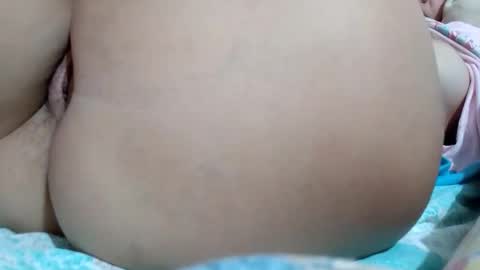 Snapshot of honeyjuice7 chatting on September 2025 01:21:01 AM Sensimilla online show from September 2025 01:21:01 AM