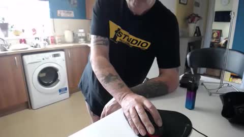 Snapshot of honeymaster290 chatting on November 2025 10:21:01 AM honeymaster290 online show from November 2025 10:21:01 AM