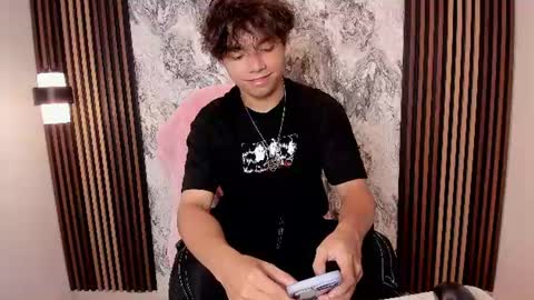 Snapshot of honeymoon_sariel chatting on June 2026 01:48:01 PM honeymoon_sariel online show from June 2026 01:48:01 PM