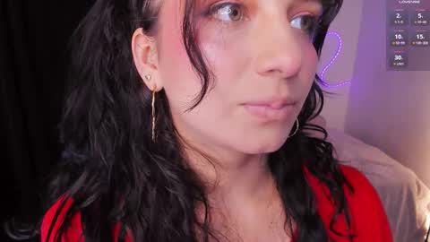 Snapshot of honeymoontea chatting on February 2026 01:53:01 AM online show from February 2026 01:53:01 AM