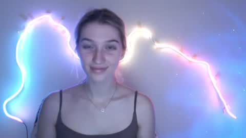 honeyveil online show from June 2026 04:16:02 PM