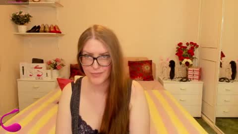 honeywinexs online show from June 2026 02:01:02 PM