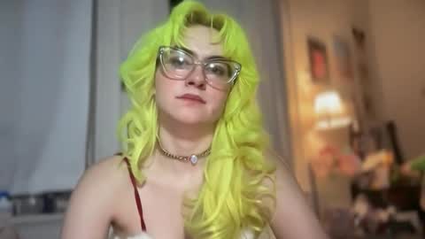 Snapshot of honeyxlimbed chatting on December 2025 02:53:02 AM Emi Rose online show from December 2025 02:53:02 AM