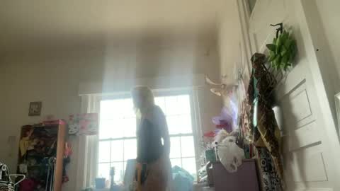 Emi Rose online show from June 2026 07:07:02 PM