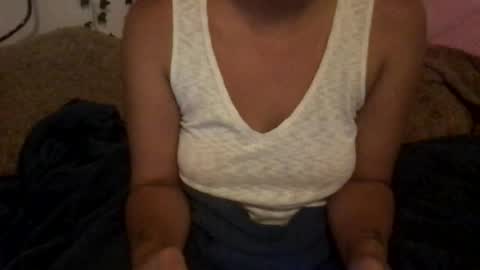honeyyy89 online show from July 2026 04:22:01 PM