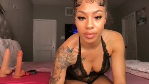 Snapshot of honeyybabyy112344114 chatting on November 2025 05:29:02 AM honeyybabyy112344114 online show from November 2025 05:29:02 AM