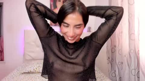 Snapshot of honney_bunny1 chatting on February 2025 04:35:02 PM Andrea online show from February 2025 04:35:02 PM