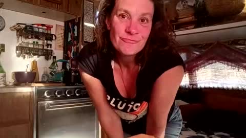 hoodoou online show from January 2026 11:52:02 PM