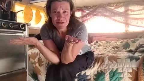 hoodoou online show from January 2026 04:21:02 PM