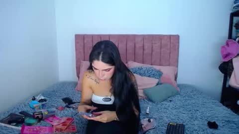 Snapshot of hoot_alicee chatting on December 2025 08:50:02 PM ONLYFANS online show from December 2025 08:50:02 PM