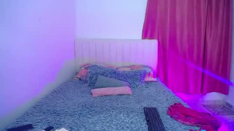Snapshot of hoot_alicee chatting on June 2026 09:05:02 PM ONLYFANS online show from June 2026 09:05:02 PM