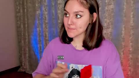 Snapshot of hoot_owl_cb chatting on December 2024 10:05:02 PM Karina online show from December 2024 10:05:02 PM