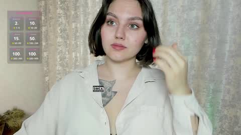 Snapshot of hoot_owl_cb chatting on January 2025 12:07:01 AM Karina online show from January 2025 12:07:01 AM