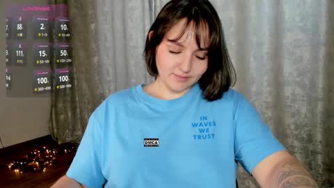 Snapshot of hoot_owl_cb chatting on March 2025 04:15:02 AM Karina online show from March 2025 04:15:02 AM