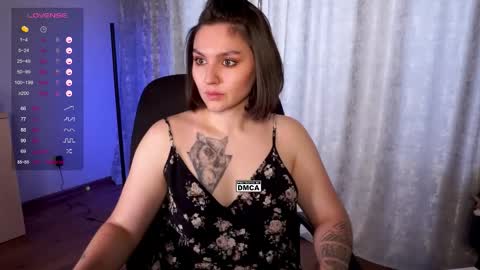 Snapshot of hoot_owl_cb chatting on October 2025 12:41:02 AM Karina online show from October 2025 12:41:02 AM