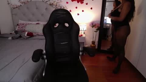 Snapshot of hope11x chatting on February 2026 04:06:01 PM hope11x online show from February 2026 04:06:01 PM