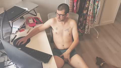 Snapshot of hopefulguy86 chatting on December 2025 12:09:02 AM hopefulguy86 online show from December 2025 12:09:02 AM