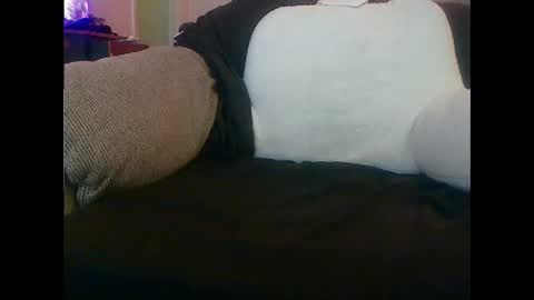 hopps28 online show from December 2024 07:22:01 PM