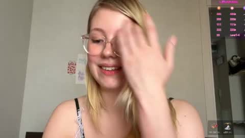 Audrey online show from December 2024 03:56:02 AM