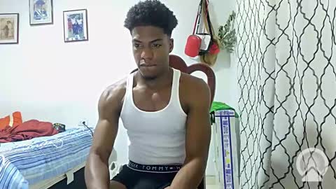 Snapshot of horneyguy2399 chatting on January 2025 05:37:02 AM sugarbaby online show from January 2025 05:37:02 AM