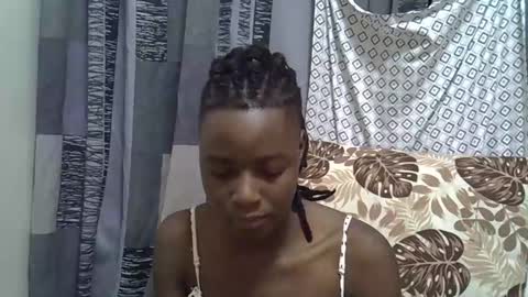 Snapshot of horny_baddie18 chatting on February 2026 10:28:01 PM Leila online show from February 2026 10:28:01 PM