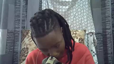 Snapshot of horny_baddie18 chatting on February 2026 09:39:01 AM Leila online show from February 2026 09:39:01 AM