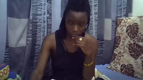 Snapshot of horny_baddie18 chatting on June 2026 07:05:01 PM Leila online show from June 2026 07:05:01 PM