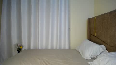 cutiey online show from July 2026 09:44:01 PM