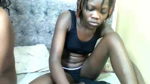 horny_ebonies online show from February 2026 05:06:02 PM