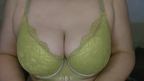 Snapshot of horny_emily1 chatting on December 2025 01:28:02 PM call me emily online show from December 2025 01:28:02 PM