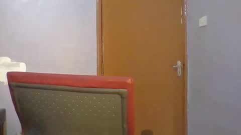 phanice online show from December 2025 05:47:02 AM