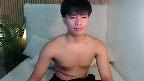 Snapshot of horny_jamesxx chatting on May 2026 12:38:01 AM cum boy james online show from May 2026 12:38:01 AM