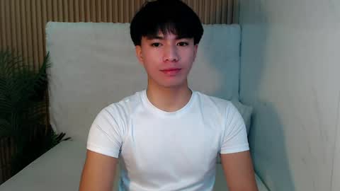 Snapshot of horny_jamesxx chatting on May 2026 12:49:01 AM cum boy james online show from May 2026 12:49:01 AM