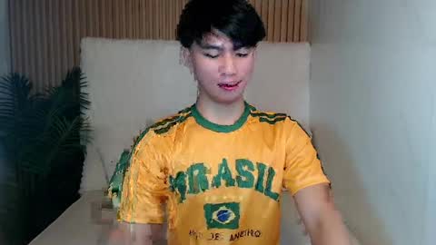 Snapshot of horny_jamesxx chatting on May 2026 01:33:02 AM cum boy james online show from May 2026 01:33:02 AM