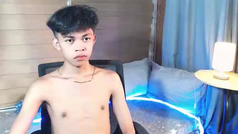 Snapshot of horny_joshxxx chatting on February 2026 02:05:02 PM horny_joshxxx online show from February 2026 02:05:02 PM