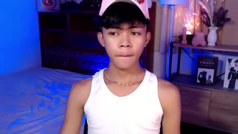 Snapshot of horny_joshxxx chatting on April 2026 11:05:02 AM horny_joshxxx online show from April 2026 11:05:02 AM
