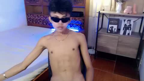 Snapshot of horny_joshxxx chatting on May 2026 02:23:01 PM horny_joshxxx online show from May 2026 02:23:01 PM