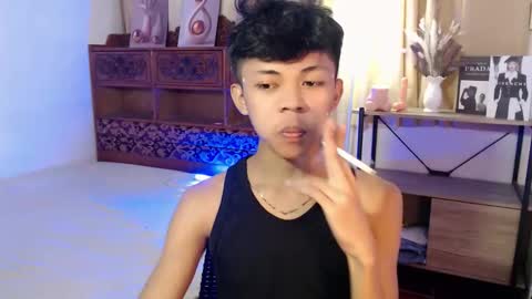 Snapshot of horny_joshxxx chatting on May 2026 04:56:01 PM horny_joshxxx online show from May 2026 04:56:01 PM