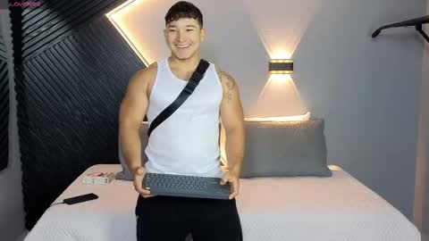 horny_nick18 online show from February 2026 01:37:01 PM