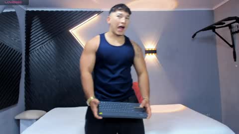 horny_nick18 online show from May 2026 11:18:01 AM