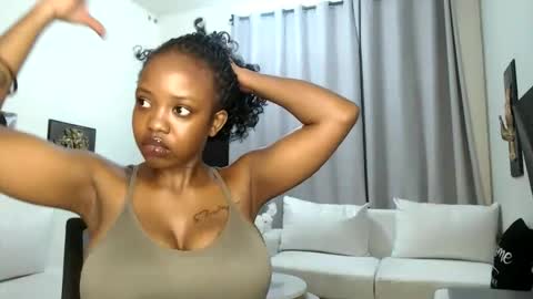 horny_princcess online show from May 2026 04:04:01 PM