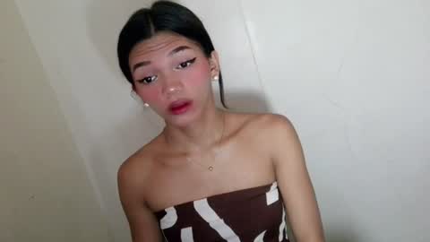 Rhiana online show from June 2026 03:38:02 AM