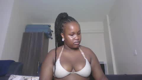 Snapshot of horny_sexxy_babe chatting on June 2026 11:12:02 AM Lucy online show from June 2026 11:12:02 AM