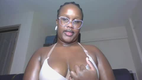 Snapshot of horny_sexxy_babe chatting on June 2026 11:25:01 PM Lucy online show from June 2026 11:25:01 PM