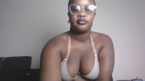 Snapshot of horny_sexxy_babe chatting on July 2026 12:41:02 PM Lucy online show from July 2026 12:41:02 PM