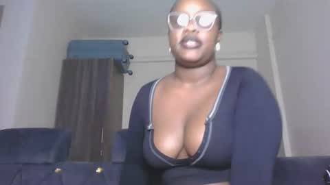 Snapshot of horny_sexxy_babe chatting on August 2026 06:45:01 AM Lucy online show from August 2026 06:45:01 AM