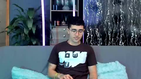 Alex and Camilo online show from June 2026 01:11:01 PM